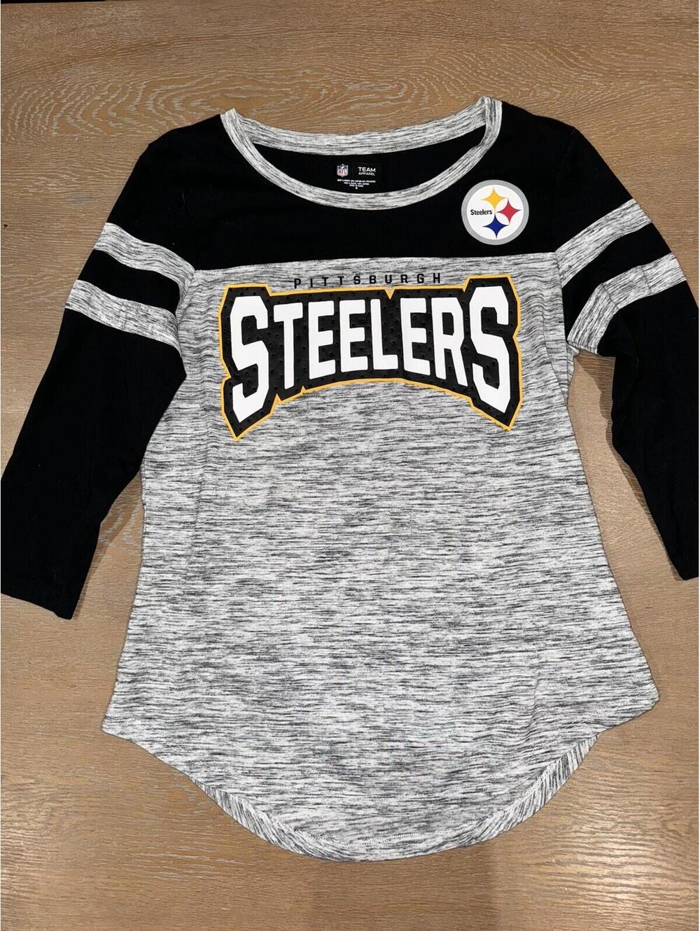 Pittsburgh Steelers Rhinestone Beaded Football Sports Tshirt Woman’s MEDIUM NFL